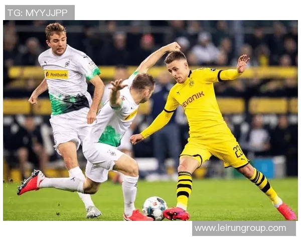 德甲激战再现，球风硬朗备受赞誉，比赛精彩纷呈！