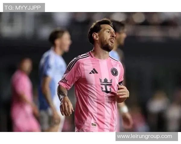 梅西领衔,西甲联赛进入白热化阶段,火爆争夺即将展开 梅西领衔,西甲联赛进入白热化阶段,火爆争夺即将展开