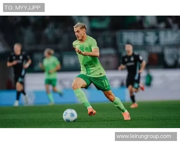 沃尔夫斯堡客负云达不莱梅，遭遇四连败难解围